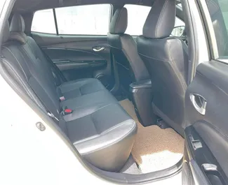 Essence 1,2L Moteur de Toyota Yaris 2022 à louer à Phuket.