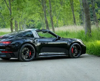 Benzinas 50,0L variklis Porsche 911 Carrera Cabrio 2025 nuomai Becicici.