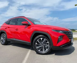 租赁 Hyundai Tucson 的正面视图，在卢布尔雅那, 斯洛文尼亚 ✓ 汽车编号 #15660。✓ Automatic 变速箱 ✓ 0 评论。