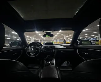 Двигатель Бензин 2,0 л. – Арендуйте BMW 428i Gran Coupe в Тбилиси.