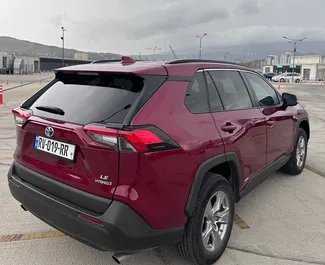 Прокат машины Toyota Rav4 №15812 (Автомат) в Тбилиси, с двигателем 2,5л. Гибрид ➤ Напрямую от Тамари в Грузии.