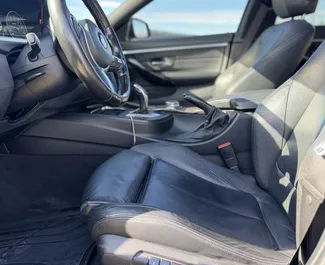 BMW 428i Gran Coupe – автомобиль категории Комфорт, Премиум напрокат в Грузии ✓ Депозит 250 GEL ✓ Страхование: ОСАГО, КАСКО, Супер КАСКО, Пассажиры, От угона, Без депозита.