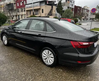 Арендуйте Volkswagen Jetta 2020 в Грузии. Топливо: Бензин. Мощность: 150 л.с. ➤ Стоимость от 80 GEL в сутки.