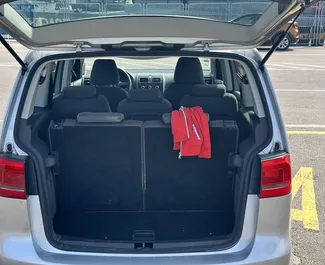 Diesel 1.6L engine of Volkswagen Touran 2013 for rental in Bar.