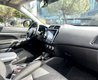 Mitsubishi Outlander Sport – автомобиль категории Эконом, Комфорт, Внедорожник, Кроссовер напрокат в Грузии ✓ Без депозита ✓ Страхование: ОСАГО, Супер КАСКО, Пассажиры, От угона.