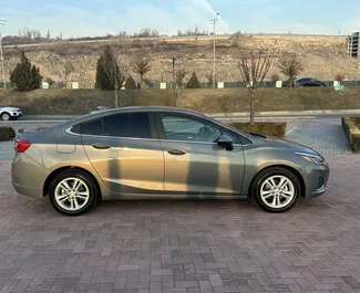 1.4L 엔진이 장착된 예레반 공항의 Chevrolet Cruze #15877 자동 차량 대여 ➤ Nairi 아르메니아에서에서 제공.