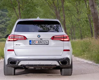 Двигатель Дизель 3,0 л. – Арендуйте BMW X5 в Бечичи.