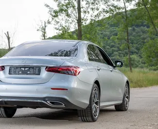 Dīzeļdegviela 3,0L dzinējs Mercedes-Benz E250 2024 nomai Becicici.