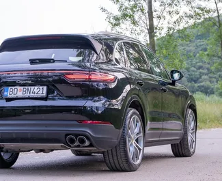 Alquiler de Porsche Cayenne Turbo. Coche Premium, Lujo, SUV para alquilar en Montenegro ✓ Depósito de 1500 EUR ✓ opciones de seguro TPL, En el extranjero.