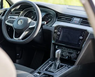 Двигатель Дизель 1,6 л. – Арендуйте Volkswagen Passat в Бечичи.