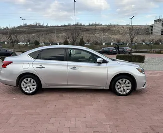 예레반 공항, 아르메니아에서 대여하는 Nissan Sentra의 전면 뷰 ✓ 차량 번호#15874. ✓ 자동 변속기 ✓ 0 리뷰.