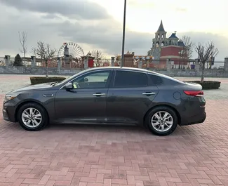 2.4L 엔진이 장착된 예레반 공항의 Kia Optima #15858 자동 차량 대여 ➤ Nairi 아르메니아에서에서 제공.