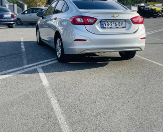 Benzinas 1,4L variklis Chevrolet Cruze 2019 nuomai Kutaisyje.