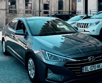 Alquiler de coches Hyundai Elantra 2019 en Georgia, con ✓ combustible de Gasolina y 173 caballos de fuerza ➤ Desde 90 GEL por día.