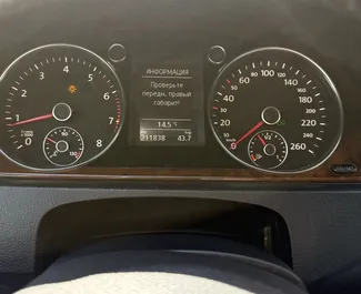 Volkswagen Passat 2011 dostupné na prenájom v v Tbilisi, s limitom kilometrov neobmedzené.