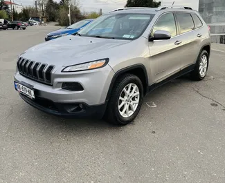Automašīnas noma Jeep Cherokee #15628 ar Automātiskais pārnesumu kārbu Kutaisi, aprīkots ar 2,4L dzinēju ➤ No Zurabi Gruzijā.