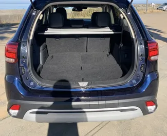 Двигатель Бензин 2,5 л. – Арендуйте Mitsubishi Outlander в Батуми.