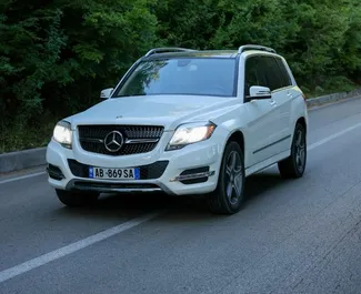 Pronájem auta Mercedes-Benz GLK #13971 s převodovkou Automatické v Tiraně, vybavené motorem 2,2L ➤ Od Armand v Albánii.