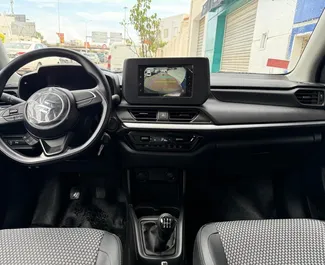 Suzuki Swift 대여. 튀니지에서에서 대여 가능한 경제 차량 ✓ 700 EUR의 보증금 ✓ TPL 보험 옵션.