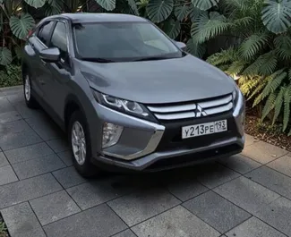 Μπροστινή όψη ενοικιαζόμενου Mitsubishi Eclipse Cross στο Μπατούμι, Γεωργία ✓ Αριθμός αυτοκινήτου #15788. ✓ Κιβώτιο ταχυτήτων Αυτόματο TM ✓ 0 κριτικές.