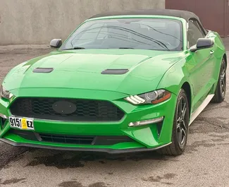 Ford Mustang Cabrio 대여. 아르메니아에서에서 대여 가능한 프리미엄, 럭셔리, 카브리오 차량 ✓ 1000 USD의 보증금 ✓ TPL, FDW, 해외, Young 보험 옵션.