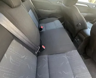 Diesel 1.6L engine of Citroen C4 2014 for rental in Bar.