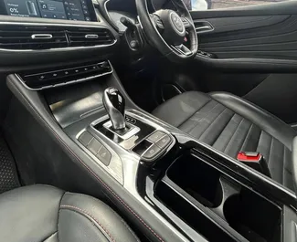 MG HS - автомобіль категорії  напрокат в Таїланді ✓ Депозит у розмірі 8000 THB ✓ Страхування: ОСЦПВ, СВУПЗ, ПСВУПЗ, Пасажири, Від крадіжки.