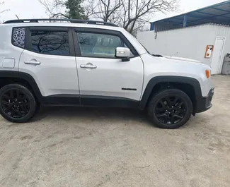 Najem avtomobila Jeep Renegade 2020 v v Gruziji, z značilnostmi ✓ gorivo Bencin in 160 konjskih moči ➤ Od 130 GEL na dan.