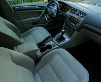 Volkswagen Golf 7 udlejning. Økonomi, Komfort Bil til udlejning i Albanien ✓ Uden depositum ✓ TPL, CDW, I udlandet forsikringsmuligheder.