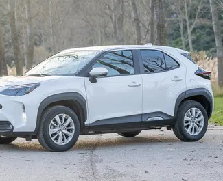 Automobilio nuoma Toyota Yaris Cross #15933 su Automatinis pavarų dėže Becicici, aprūpintas 15,0L varikliu ➤ Iš Ivanas Juodkalnijoje.