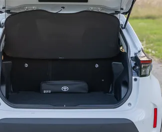 Hibridinis 15,0L variklis Toyota Yaris Cross 2025 nuomai Becicici.