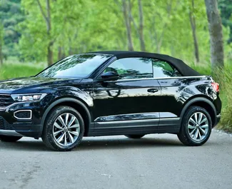 Automobilio nuoma Volkswagen T-Roc Cabrio #15935 su Automatinis pavarų dėže Becicici, aprūpintas 18,0L varikliu ➤ Iš Ivanas Juodkalnijoje.