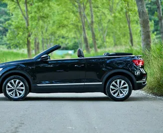 Benzinas 18,0L variklis Volkswagen T-Roc Cabrio 2025 nuomai Becicici.