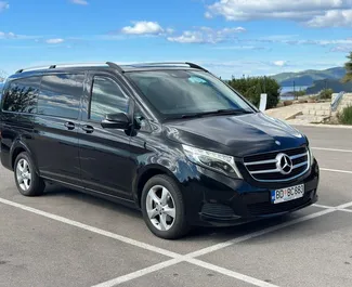 Bilutleie av Mercedes-Benz V-Class 2019 i i Montenegro, inkluderer ✓ Diesel drivstoff og 170 hestekrefter ➤ Starter fra 105 EUR per dag.