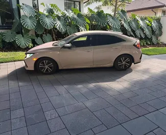 Bensin 1,5L motor i Honda Civic 2020 för uthyrning i Batumi.