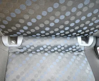 Suzuki Celerio 2019 bérelhető Kalamatában, 100 km/nap kilométeres határral.