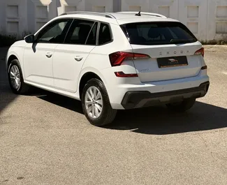 Najem avtomobila Skoda Kamiq #15994 z menjalnikom Samodejno v v mestu Becici, opremljen z motorjem 1,0L ➤ Od Filip v v Črni gori.