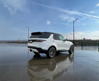 Land Rover Discovery kiralama. Konfor, Premium, SUV Türünde Araç Kiralama Gürcistan'da ✓ Depozito 1000 GEL ✓ TPL, CDW, SCDW, Hırsızlık sigorta seçenekleri.