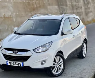 Kiralık bir Hyundai Tucson Durres içinde, Arnavutluk ön görünümü ✓ Araç #16117. ✓ Otomatik TM ✓ 0 yorumlar.