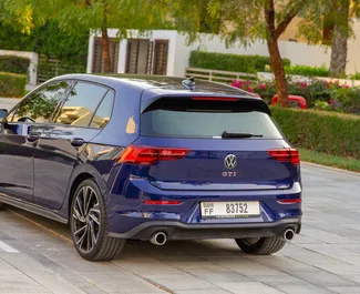 Volkswagen Golf 8 2025 automašīnas noma AAE, iezīmes ✓ Benzīns degviela un 245 zirgspēki ➤ Sākot no 265 AED dienā.