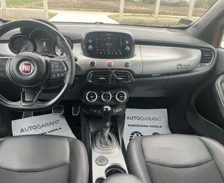 Fiat 500X 2022 araç kiralama Sırbistan'da, ✓ Benzin yakıt ve 150 beygir gücü özellikleriyle ➤ Günde başlayan fiyatlarla 45 EUR.