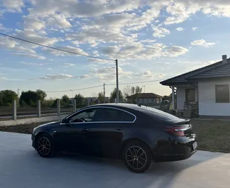 Přední pohled na pronájem Opel Insignia v Bělehradě, Srbsko ✓ Auto č. 8770. ✓ Převodovka Automatické TM ✓ Recenze 6.