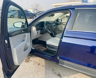 Volkswagen Tiguan 2023 pieejams noma Tbilisi, ar neierobežots kilometru limitu.