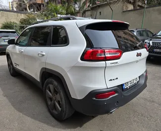 Motor Gasolina de 2,4L de Jeep Cherokee 2016 para alquilar en en el aeropuerto de Tiflis.
