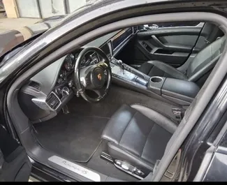Прокат машины Porsche Panamera №16041 (Автомат) в Тбилиси, с двигателем 3,0л. Бензин ➤ Напрямую от Тамари в Грузии.