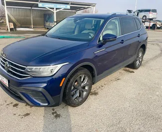 Automašīnas noma Volkswagen Tiguan #15928 ar Automātiskais pārnesumu kārbu Tbilisi, aprīkots ar 2,0L dzinēju ➤ No Deivids Gruzijā.