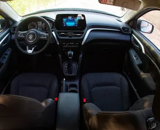 Suzuki Grand Vitara 2025 pieejams noma Dubaijā, ar 250 km/dienā kilometru limitu.