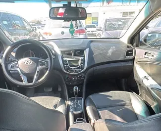 Hyundai Accent Blue 대여. 알바니아에서에서 대여 가능한 경제, 편안함 차량 ✓ 보증금 없음 ✓ TPL, FDW, 해외 보험 옵션.