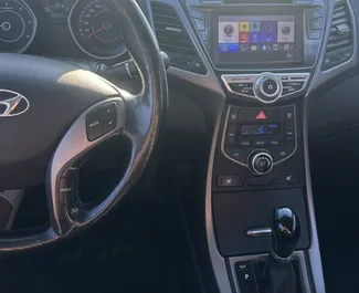 Motor Diesel 1,6L Hyundai Elantra 2019 na prenájom v v meste Durres.