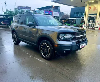 Interior of Ford Bronco for hire in Georgia. A Great 5-seater car with a Automatic transmission.